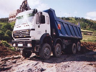 CAMION (71)  IMAGENES FOTOS AENA